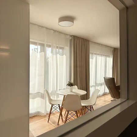 Stylish Oasis Near Frankfurt With Sauna And Sunny Garden, 2 Bedrooms Appartamento Bickenbach (Hessen)
