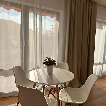 Stylish Oasis Near Frankfurt With Sauna And Sunny Garden, 2 Bedrooms * Bickenbach (Hessen)