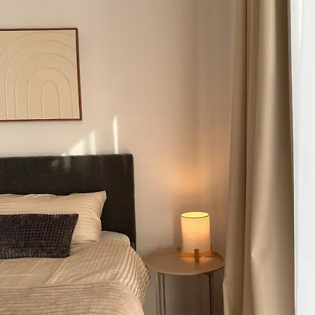 Stylish Oasis Near Frankfurt With Sauna And Sunny Garden, 2 Bedrooms * Bickenbach (Hessen)