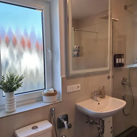 Appartamento Stylish Oasis Near Frankfurt With Sauna And Sunny Garden, 2 Bedrooms *